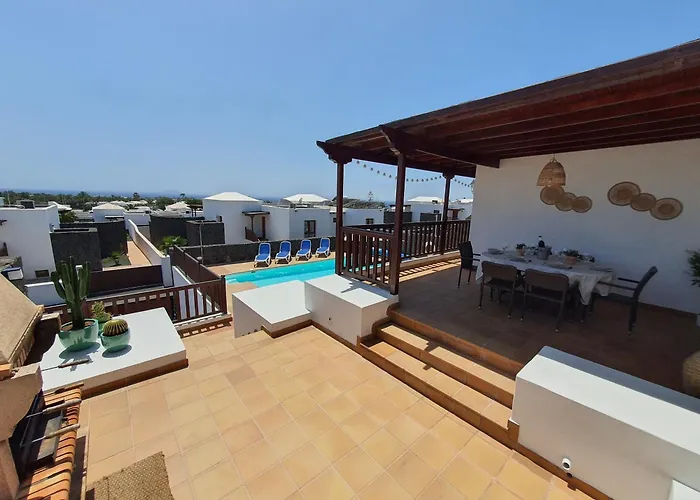Lujosa 4 Hab Piscina, Jacuzzi Y Vistas Mar Villa Playa Blanca (Lanzarote)