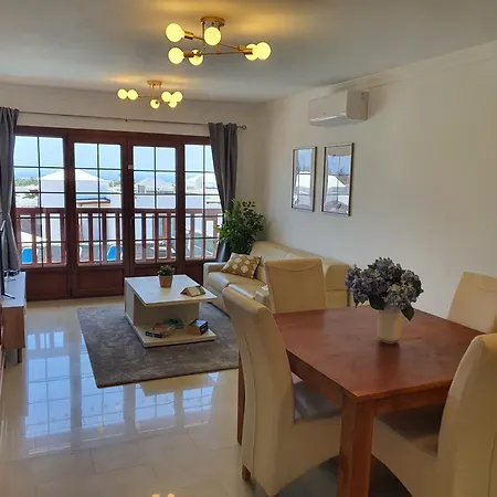 Lujosa 4 Hab Piscina, Jacuzzi Y Vistas Mar Villa Playa Blanca (Lanzarote)