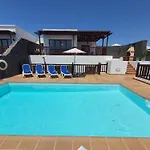 Lujosa 4 Hab Piscina, Jacuzzi Y Vistas Mar Villa Playa Blanca