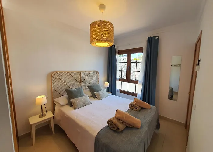 Lujosa 4 Hab Piscina, Jacuzzi Y Vistas Mar Villa *